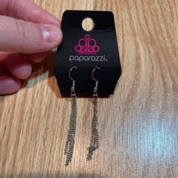 2/$6 BUNDLE NWT Paparazzi Silver Chain Wire Earrings